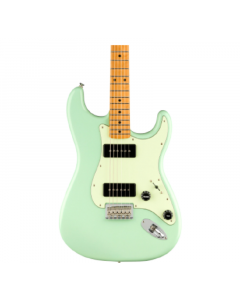 Fender Noventa Stratocaster. Maple Fingerboard, Daphne Blue