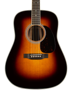 Martin D-35 Sunburst Acoustic Guitar with Case TGF33