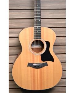 Taylor	114 Grand Auditorium 2016  SN6151