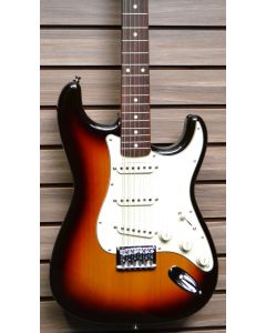 Fender Special Run Traditional Stratocaster Electric Guitar XII, 3 Tone Sunburst, w/ Fender Deluxe Case  SN5342