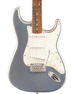 Fender Player Stratocaster Electric Guitar. Pau Ferro FB, Silver