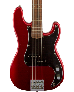 Fender Nate Mendel P Bass. Rosewood FB, Candy Apple Red