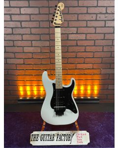 2025 Jackson X Series Adrian Smith Signature SDXM, Maple Fingerboard, Snow White with Black Pickguard, Store Demo SN7759