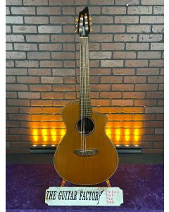 Breedlove Discovery S Concert Nylon CE, Red Cedar - African Mahogany Brand - 2022 w/ Gig Bag SN0916