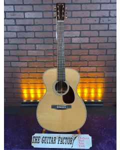 Martin OM-28 Modern Deluxe Acoustic Guitar w/HS TGF33
