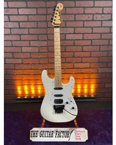 2020 Jackson X Series Signature Adrian Smith SDXM, Maple Fingerboard, Snow White with White Pickguard SN1008