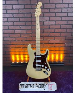 Rare 1999 Fender Buddy Guy Artist Series American Stratocaster Honey Blonde w/ Hard Case - Excellent - SN1015