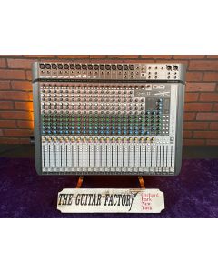Soundcraft Signature 22 MTK Mixer and 22 Track Audio Interface with Effects SN1118