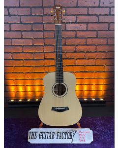 2023 Taylor Baby Taylor BT1 Walnut Acoustic Guitar - Natural Sitka Spruce w/ Gigbag SN3219