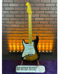 2016 Squier Classic Vibe Stratocaster '50s Left-Handed, Maple Fingerboard, 2-Color Sunburst SN8581