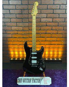 1999 Fender Standard HSS Stratocaster Electric Guitar with Maple Fretboard - Black SN3718