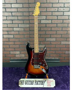 2025 Fender Limited Edition Player II Stratocaster, Rosewood Fingerboard, 3-Color Sunburst - Mint Store Demo - / Gig Bag SN0811