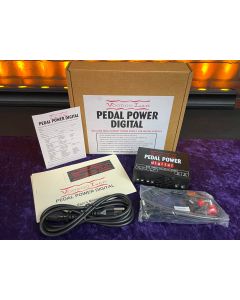 Voodoo Lab Pedal Power Digital 4-output Isolated Guitar Pedal Power Supply MINT! SN0625