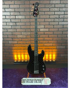 Fender 2022 Limited Edition Player P Bass, Ebony Fingerboard, Black w/ Hard Case SN5663