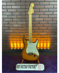 2017 Fender FSR American Special Hand-Stained "Nitro" Stratocaster, Maple Fingerboard, Honey Burst w/ Hard Case SN0610