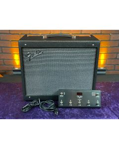 Fender Mustang GTX100 Digital Guitar Combo Amplifier (100 Watts, 1x12") w/ Footswitch SN0609