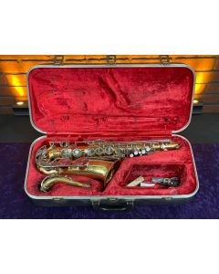 Vito Alto Student Saxophone with Mouthpiece and Hard Case SN0707