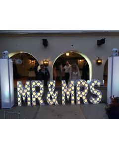 Eliminator DECORMR&MRS 45" Tall White MR&MRS Letters