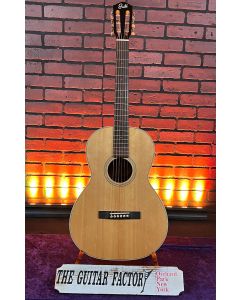 Guild P-240 Memoir Natural Acoustic Guitar w/Deluxe Hard Case SN0203
