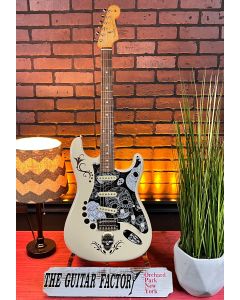 (TGF Store Exclusive) Chop Shop Series - Custom Fender Vintera '60s Stratocaster Modified  - Skullcaster Electric Guitar w/ Gig Bag SN4236