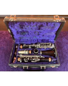 Noblet Bb clarinet, manufactured in Paris France w/ Hard Case SN0126
