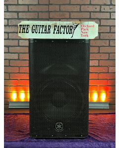 Yamaha DXR12MKII 1100 Watt Powered Speaker w/ Yamaha Cover SN1080