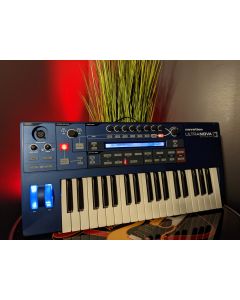 Novation UltraNova 37-Key Analog Modeling Synthesizer Blue SN5526.