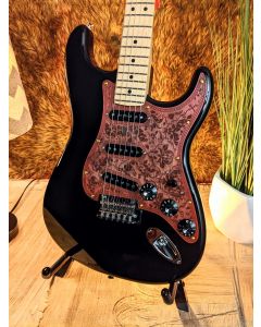 Fender Custom Player Stratocaster Black with Maple Board "Chop Shop Series" SN6532