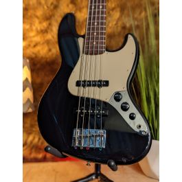 Fender Standard 5 string Jazz Bass V MIM Made in Mexico 2013 Rosewood Board  with hardshell case SN3229