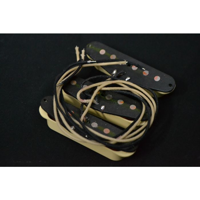 FENDER Original ’57/’62 ピックアップ Amazon.com: Fender Original '57/'62 Strat Pickups : Musical