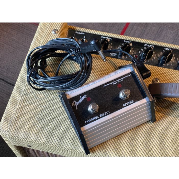Fender Blues DeVille Model PR 247 212 2-Channel 60-Watt 2x12