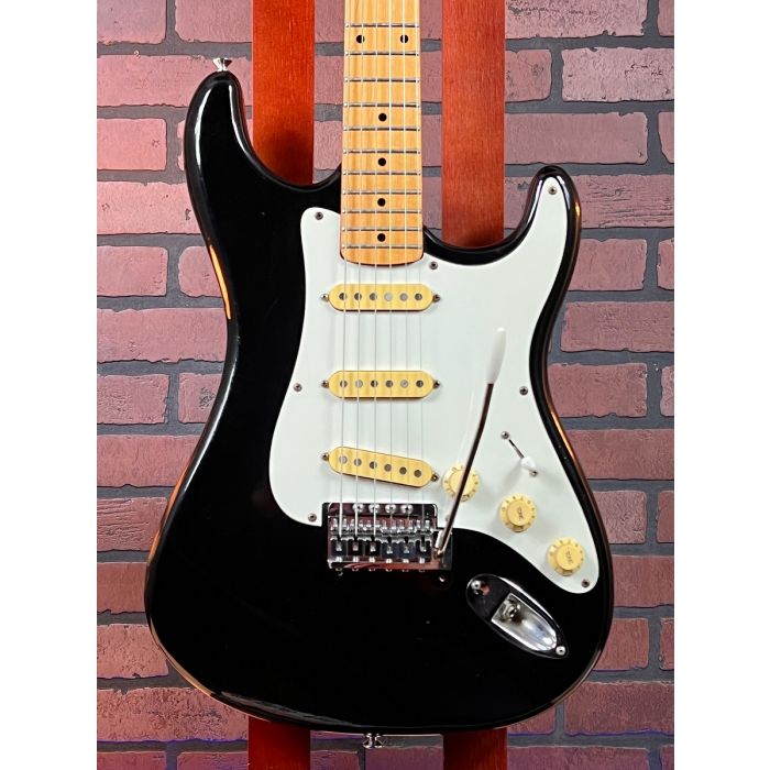 Hondo strat store