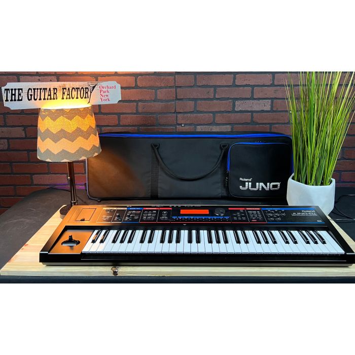 Roland Juno Di 61 Key Synthesizer w Roland Soft Case SN82422