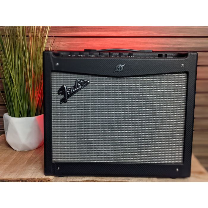 Mustang 2025 3 amp