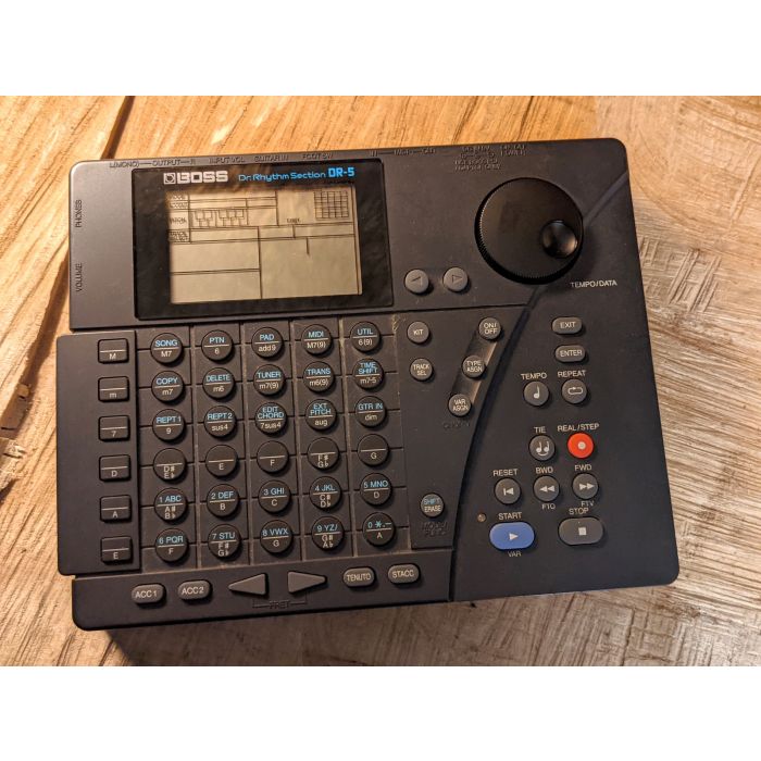 Dr5 deals drum machine