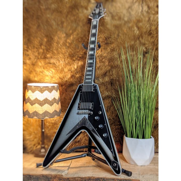 Brent hinds flying top v